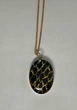 Load image into Gallery viewer, Hálsmen Roð 8x13mm
